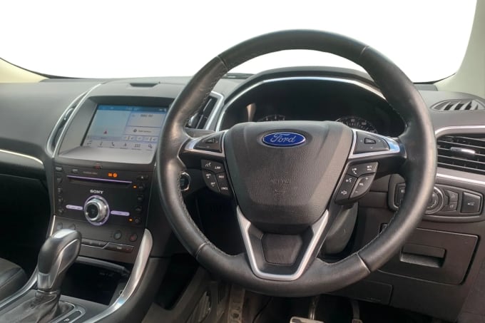 2018 Ford Edge