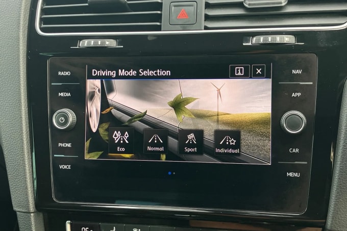 2020 Volkswagen Golf