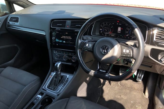 2018 Volkswagen Golf
