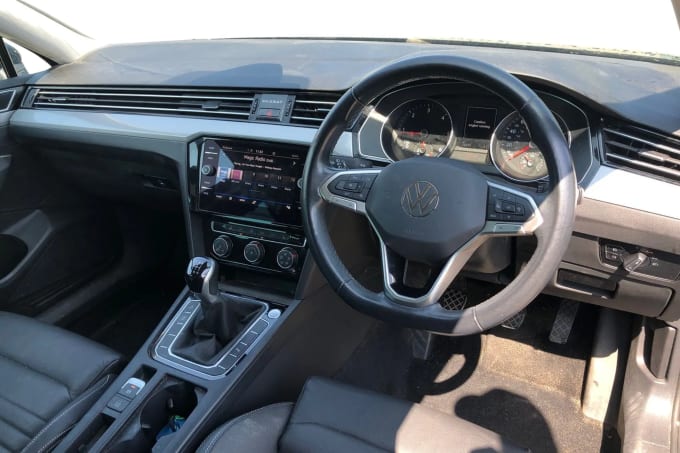 2022 Volkswagen Passat