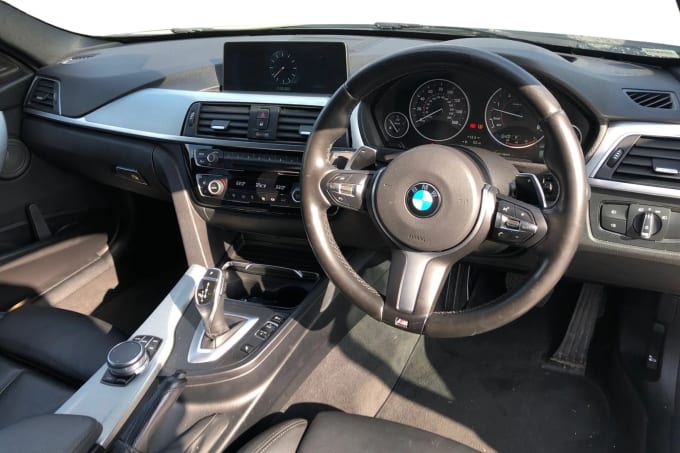 2017 BMW 3 Series
