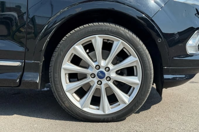2017 Ford Kuga Vignale