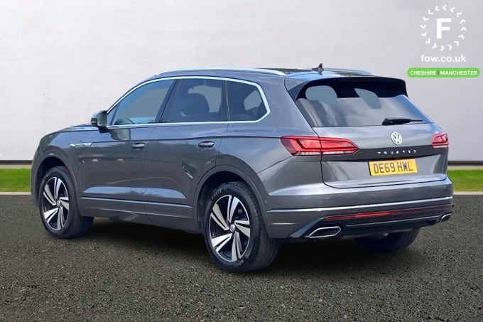 2019 Volkswagen Touareg