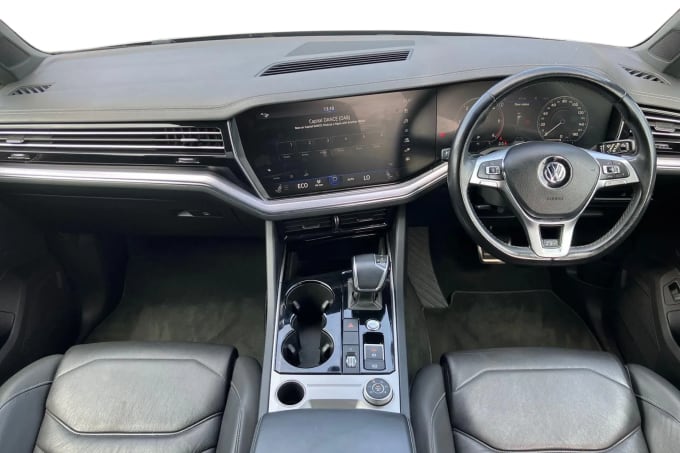 2019 Volkswagen Touareg