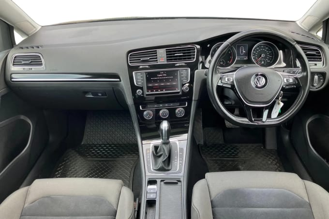 2016 Volkswagen Golf