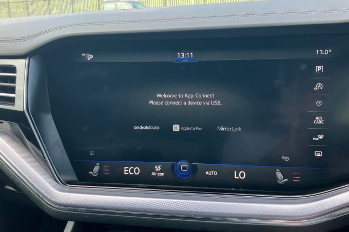 2019 Volkswagen Touareg