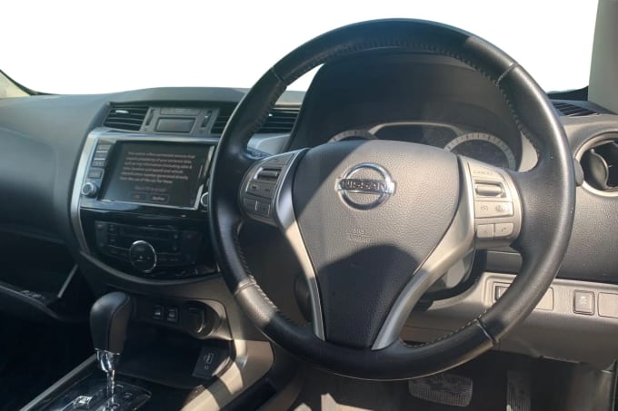 2021 Nissan Navara
