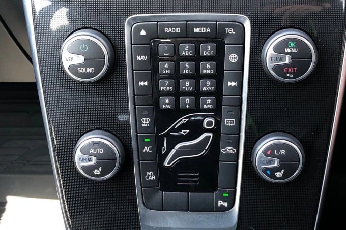 2018 Volvo V40