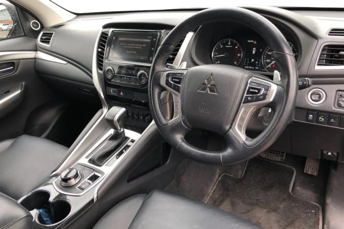 2021 Mitsubishi Shogun Sport