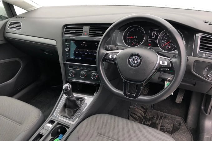 2019 Volkswagen Golf