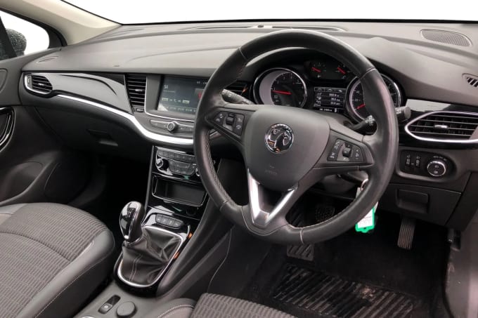 2021 Vauxhall Astra
