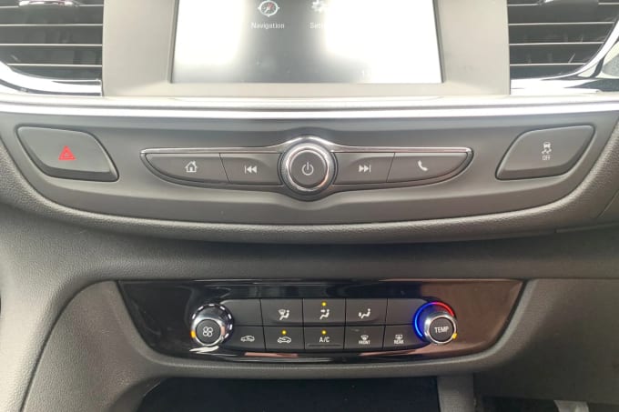 2019 Vauxhall Insignia