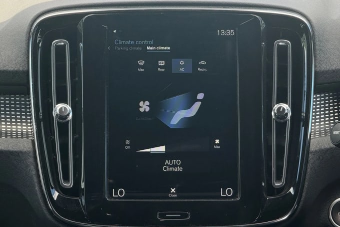 2020 Volvo Xc40