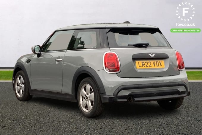 2022 Mini Hatch