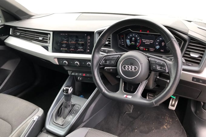 2021 Audi A1