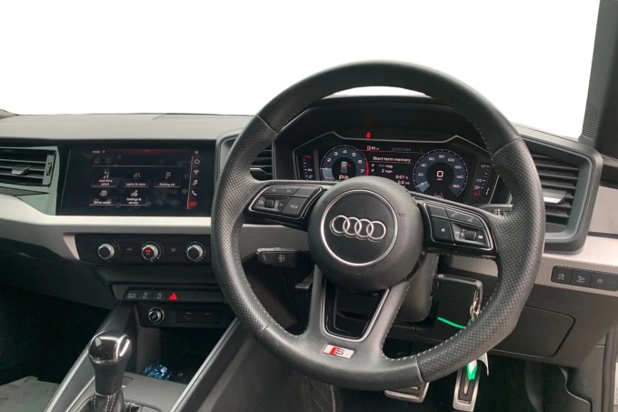 2019 Audi A1
