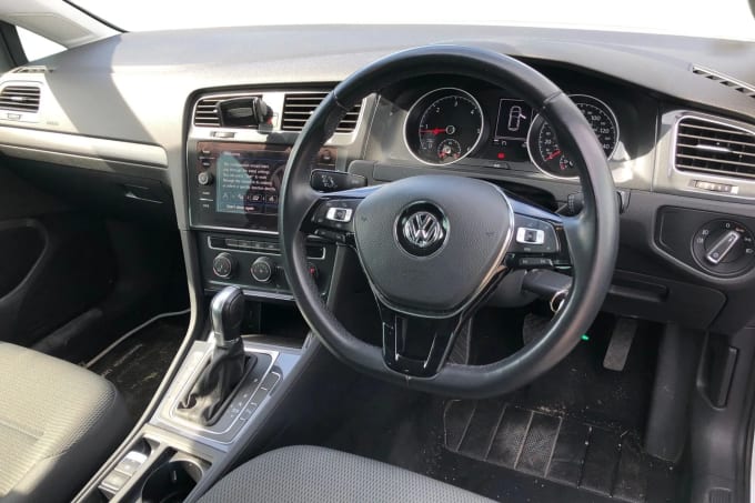 2019 Volkswagen Golf