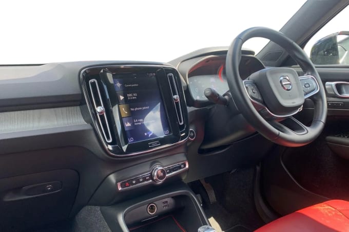 2020 Volvo Xc40