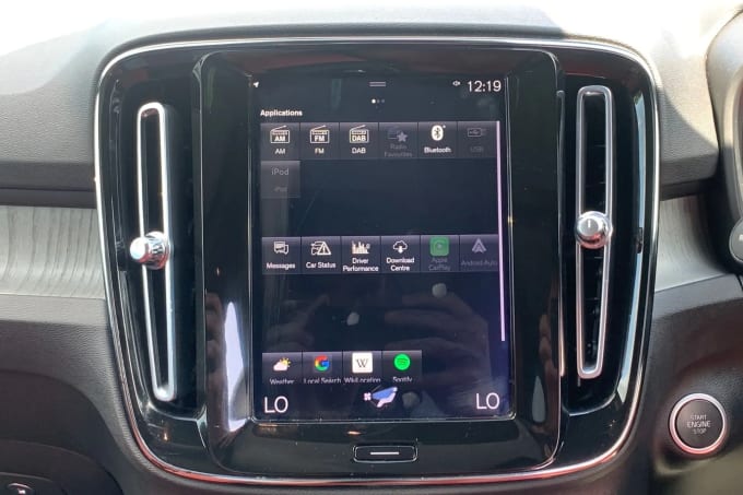 2020 Volvo Xc40