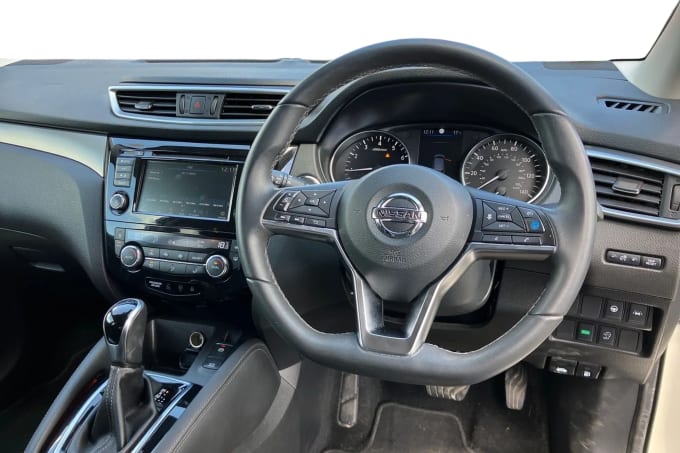 2020 Nissan Qashqai