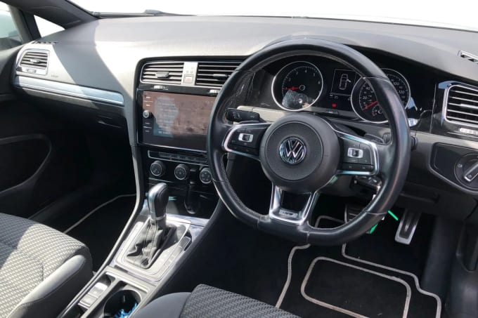 2018 Volkswagen Golf