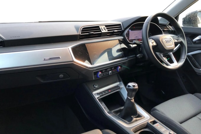 2019 Audi Q3