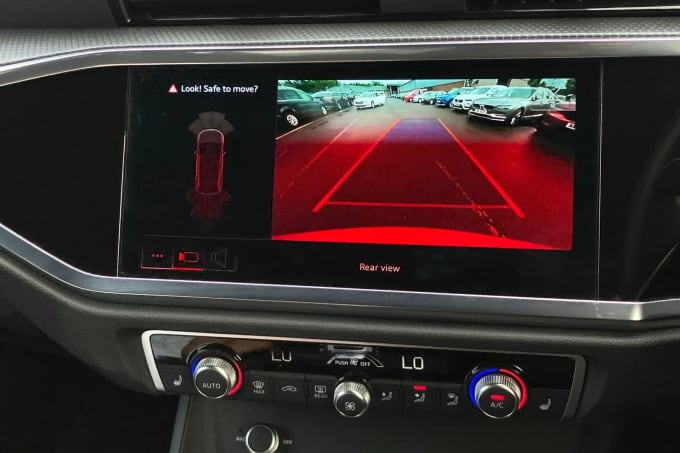 2022 Audi Q3