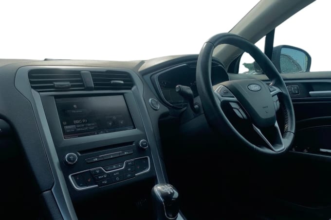 2015 Ford Mondeo
