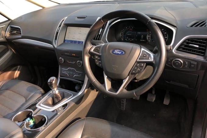 2021 Ford Galaxy