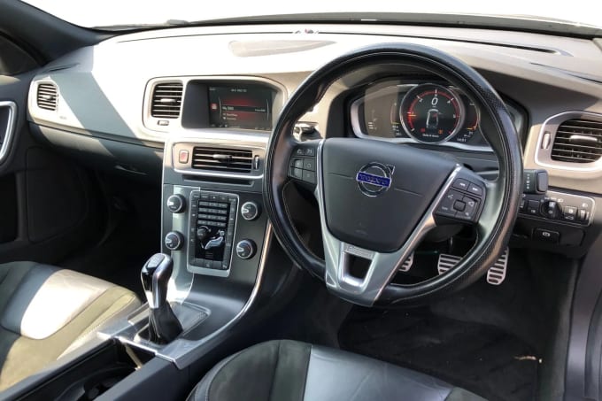 2016 Volvo S60