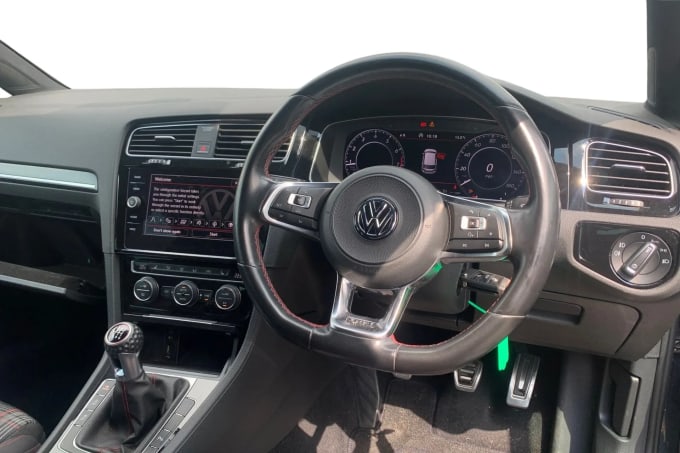 2018 Volkswagen Golf