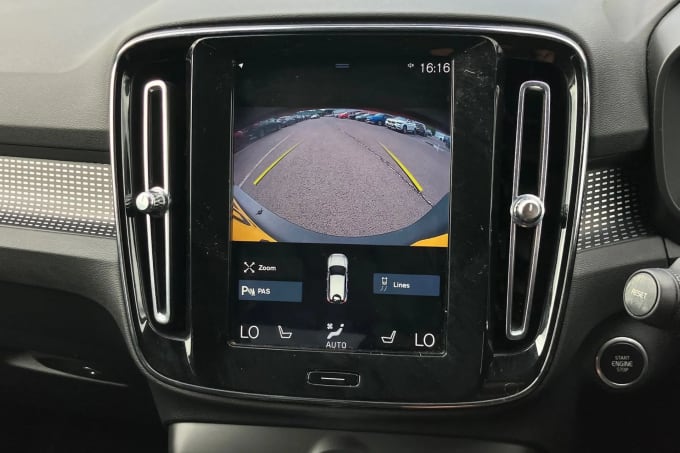 2020 Volvo Xc40