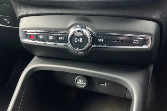 2020 Volvo Xc40