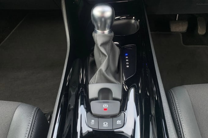 2022 Toyota C-hr