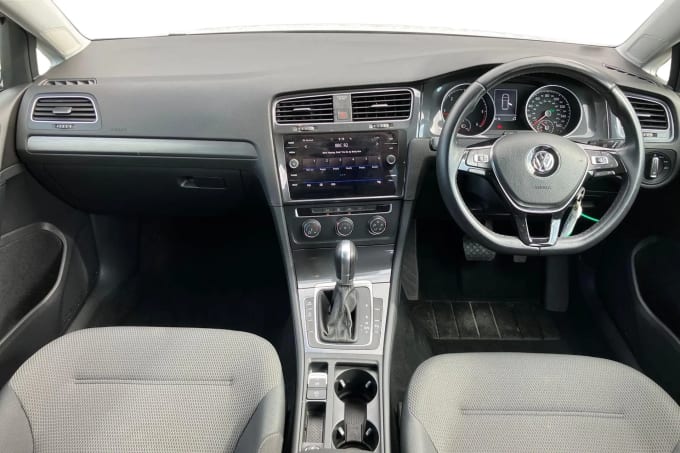 2019 Volkswagen Golf