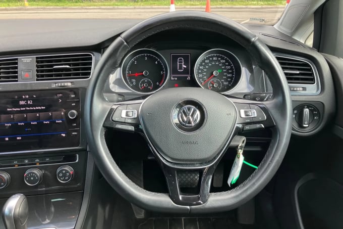 2019 Volkswagen Golf