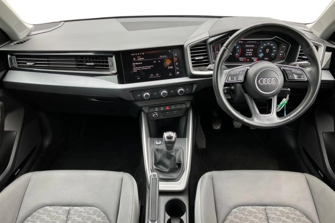 2022 Audi A1