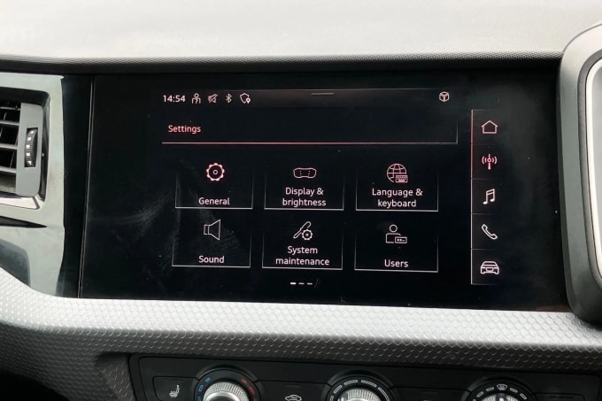 2022 Audi A1