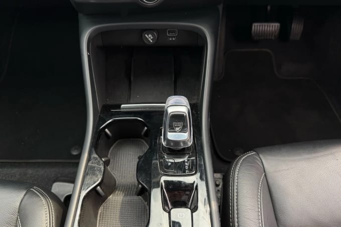 2021 Volvo Xc40
