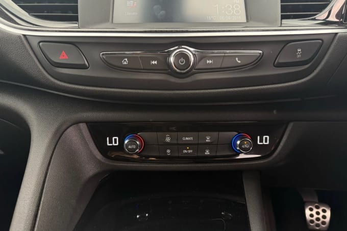 2019 Vauxhall Insignia
