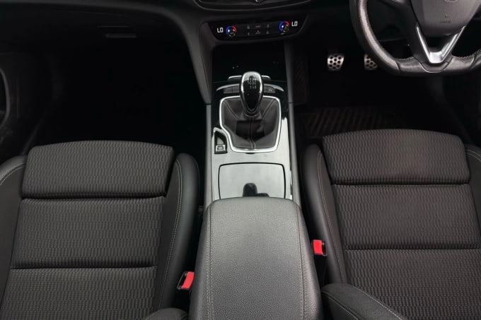 2019 Vauxhall Insignia