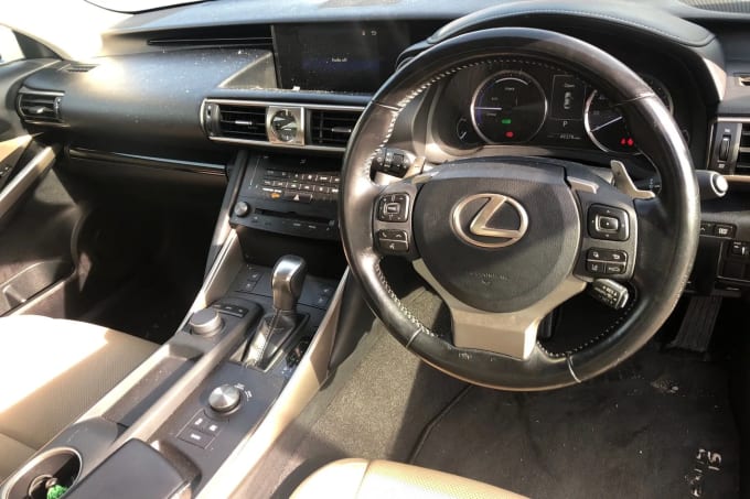 2017 Lexus Is