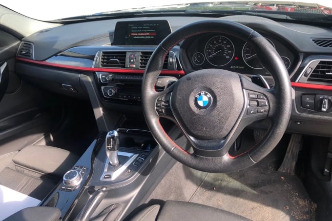 2018 BMW 3 Series