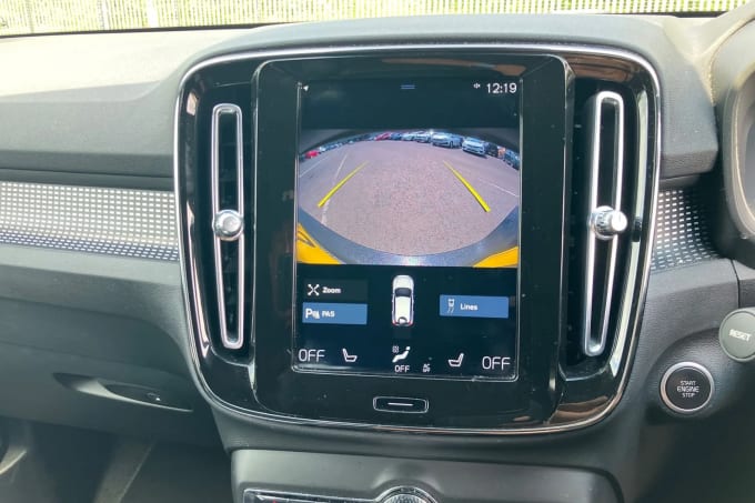 2020 Volvo Xc40