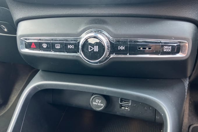 2020 Volvo Xc40