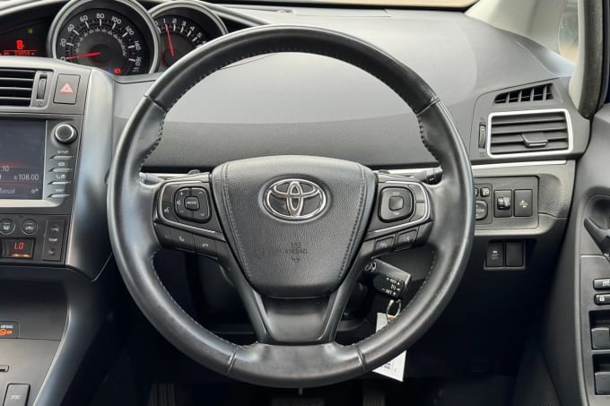 2016 Toyota Verso