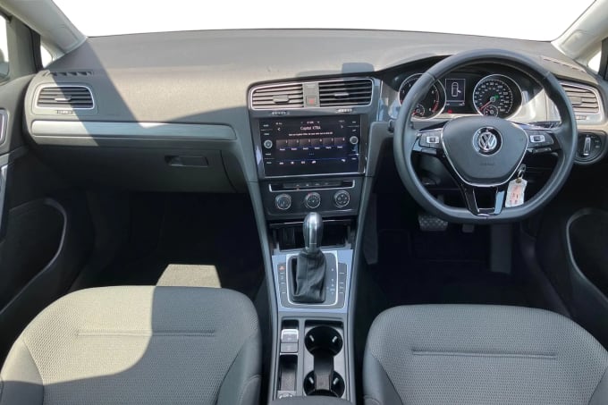2019 Volkswagen Golf