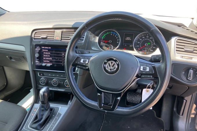 2020 Volkswagen Golf