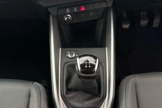 2022 Audi A1