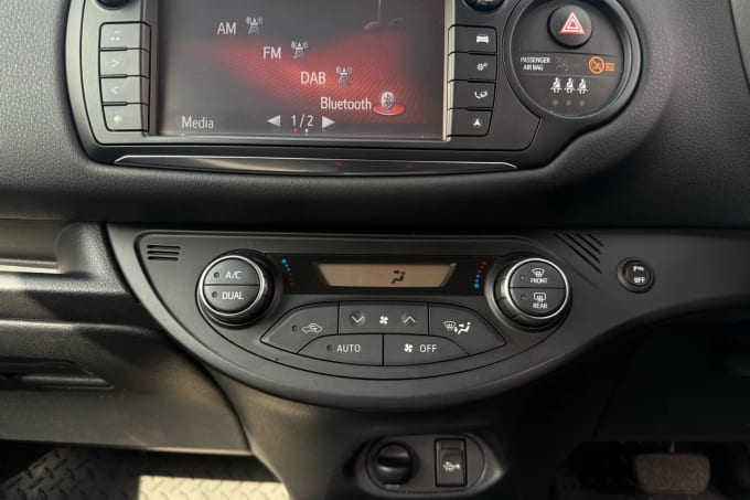 2015 Toyota Yaris